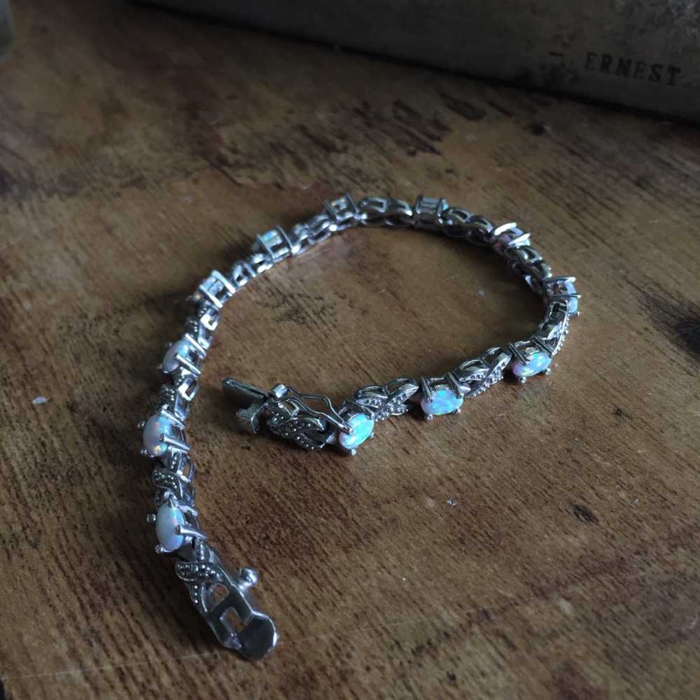 925 Sterling Silver Opal Bracelet